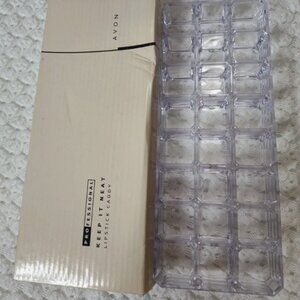 Avon Professional 24-Lipstick Acrylic Caddy Organizer